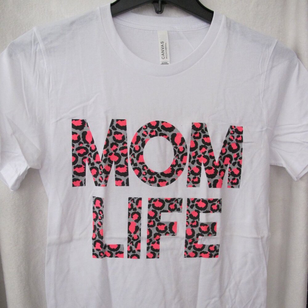 New - Sweetees Mom Life T-Shirt - S